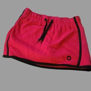 Pur nrg athletics skort in Red with Black Trim